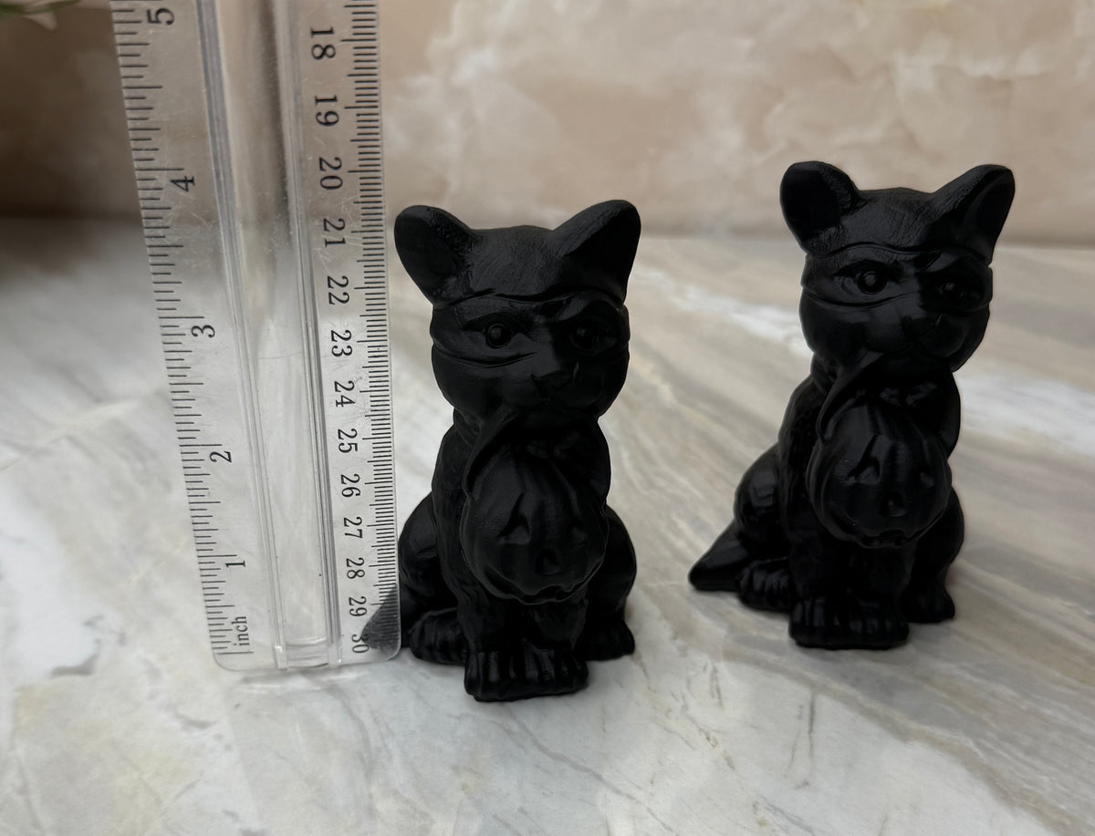 Obsidian Halloween Cat Carving