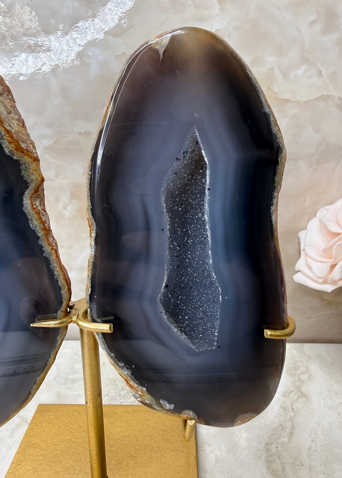 Agate Wings on Gold Stand