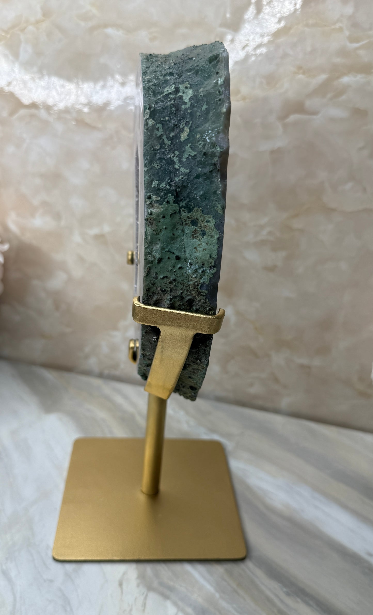 Agate Portal on Stand