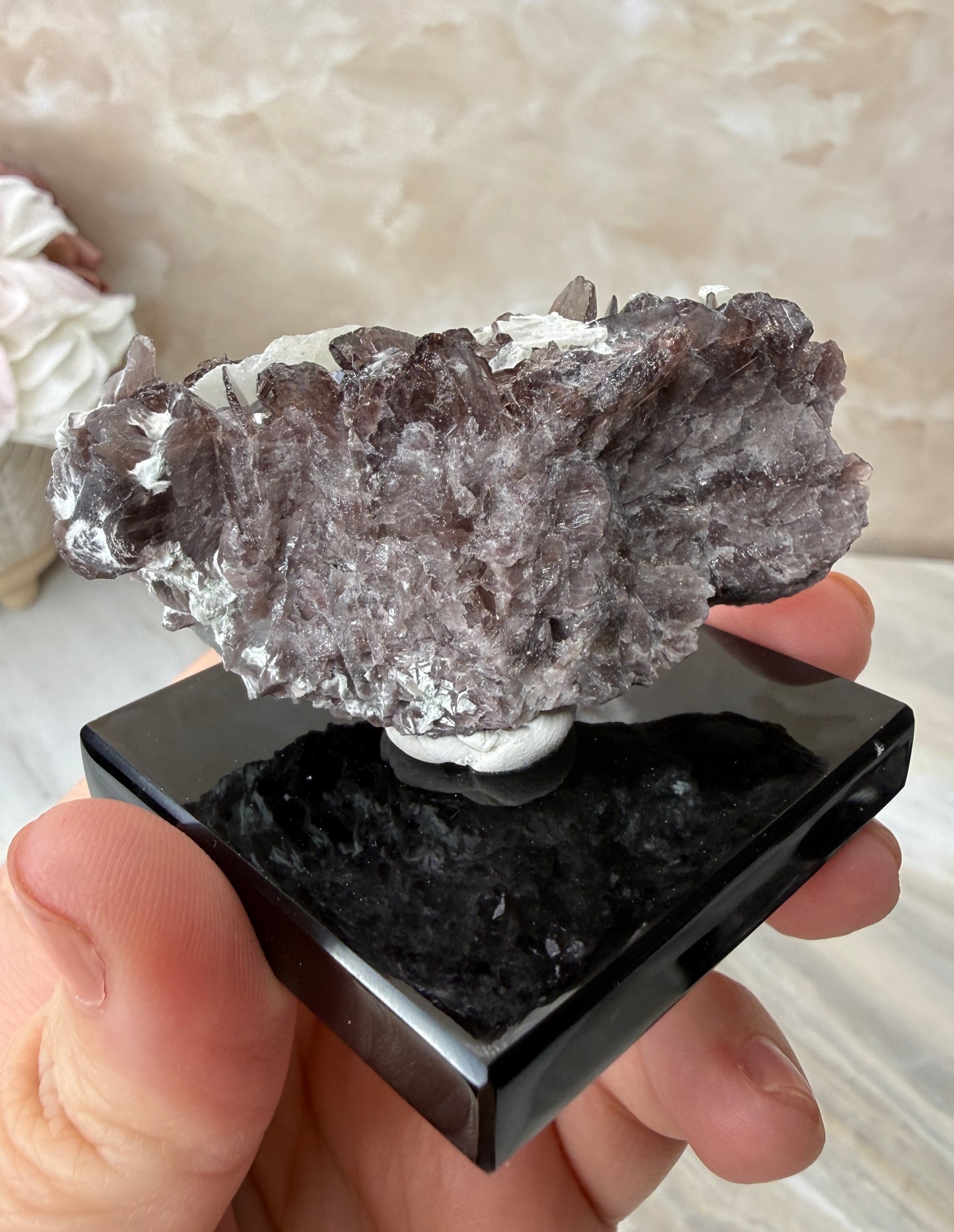 Axinite Cluster