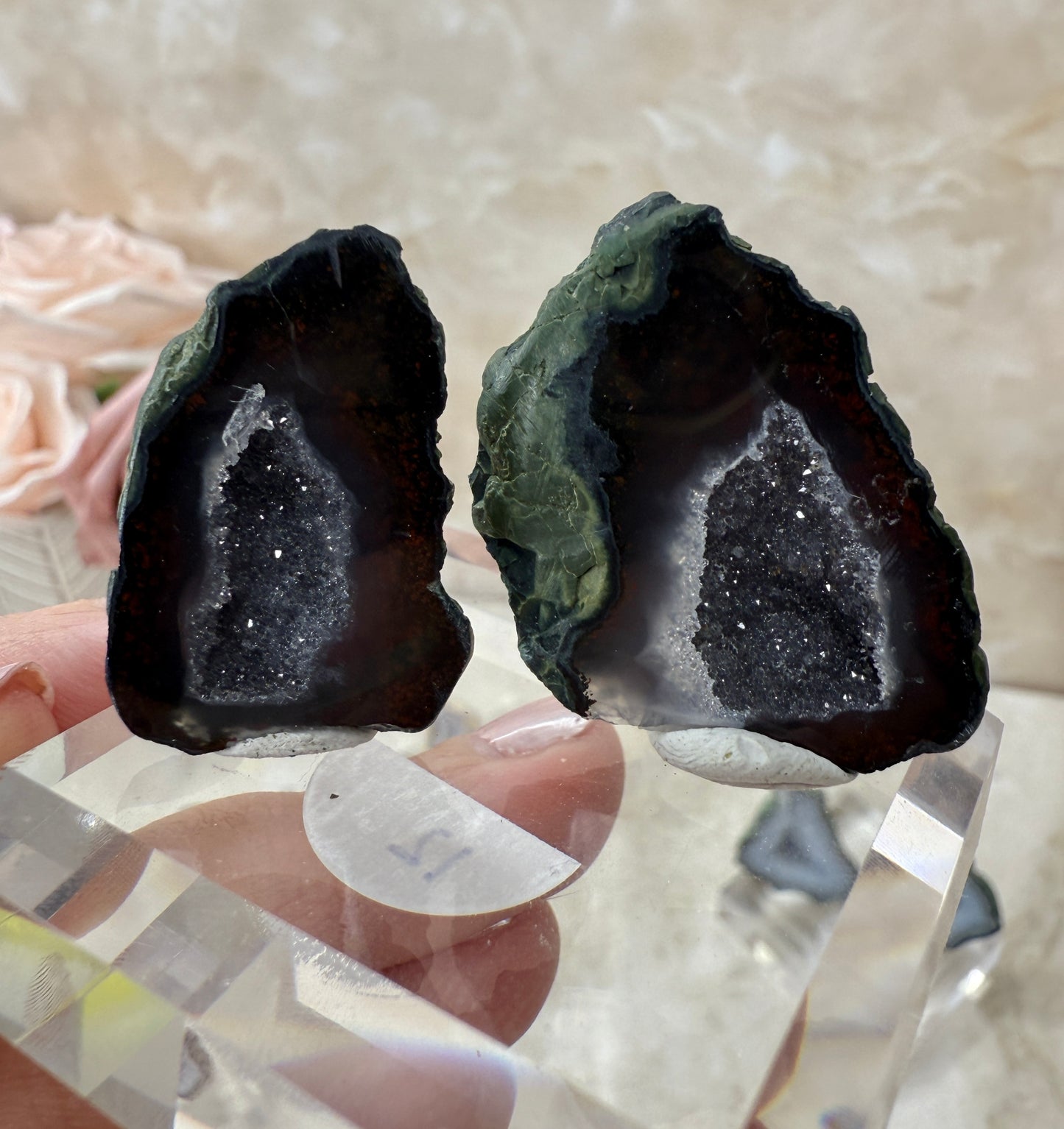 Tabasco Agate Pairs