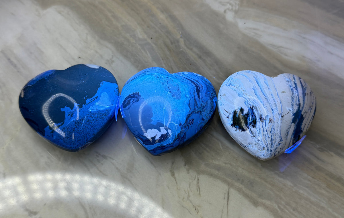 UV Reactive Indonesian Blue Amber Heart
