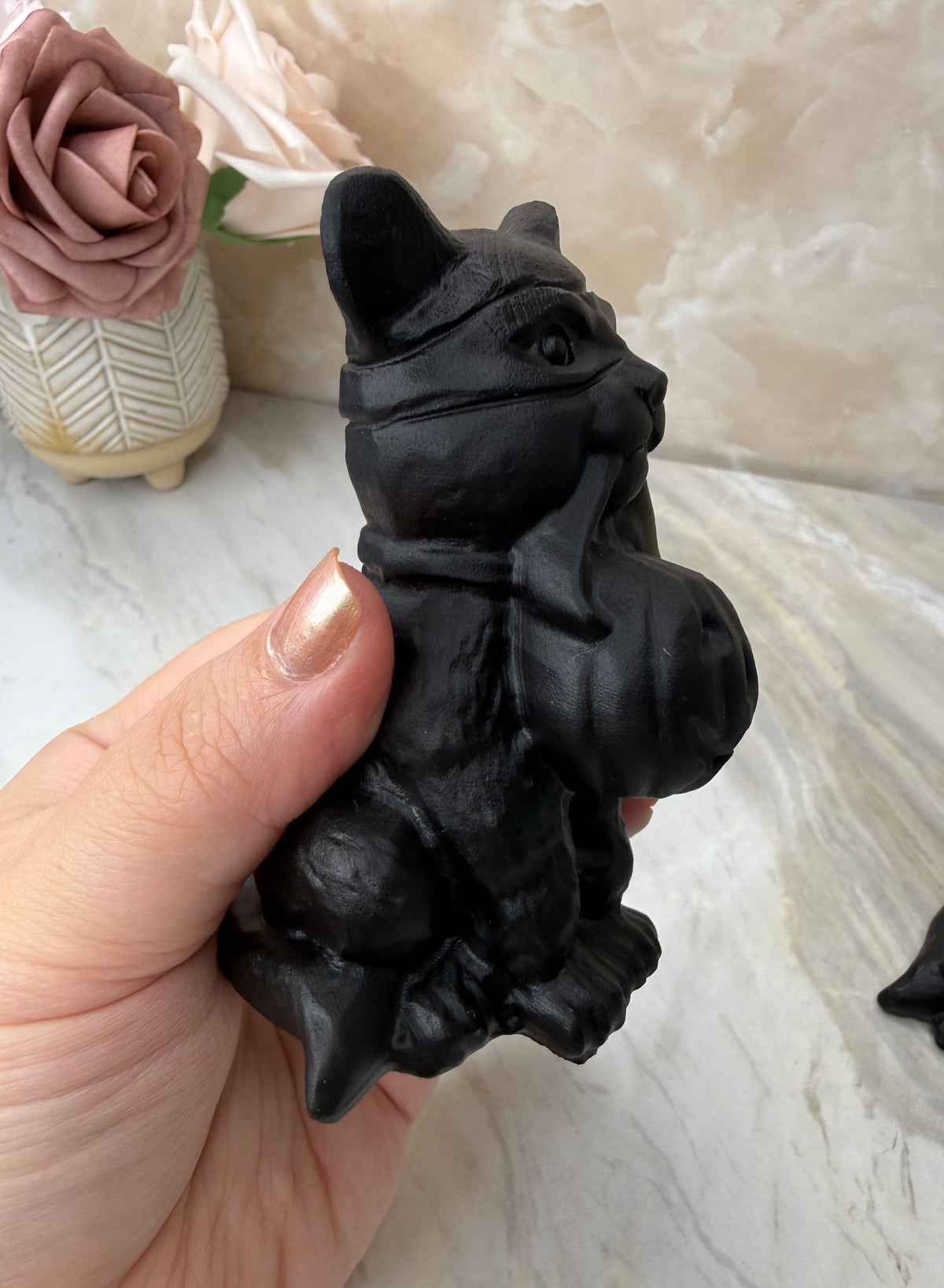 Obsidian Halloween Cat Carving