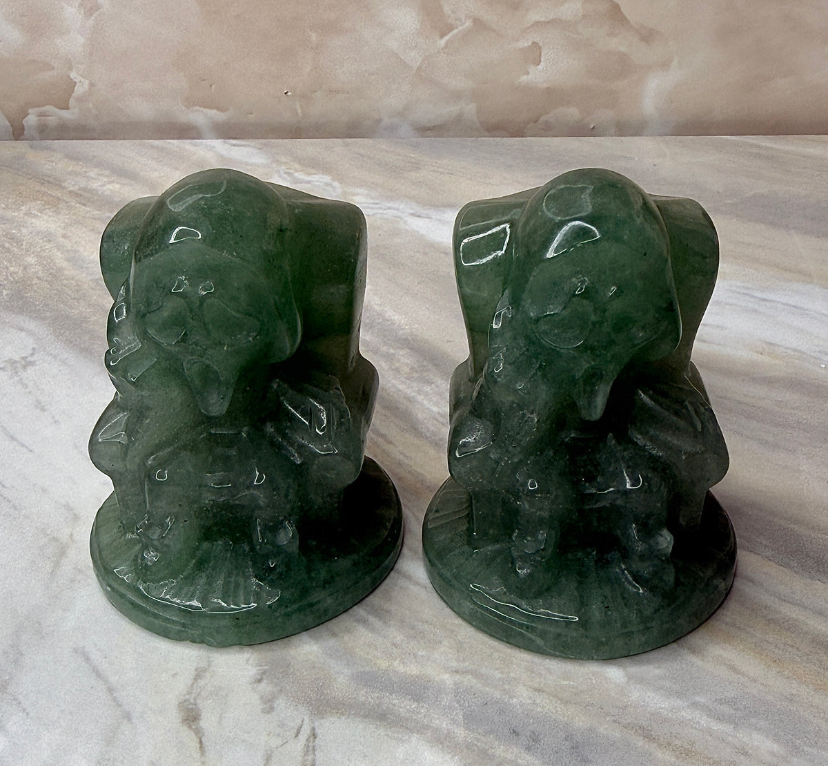 Green Aventurine Scream Carving