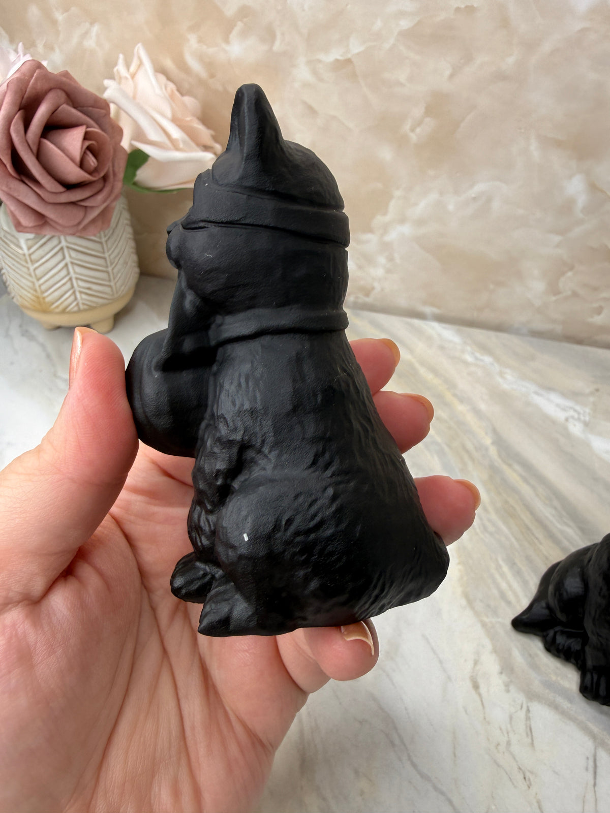 Obsidian Halloween Cat Carving
