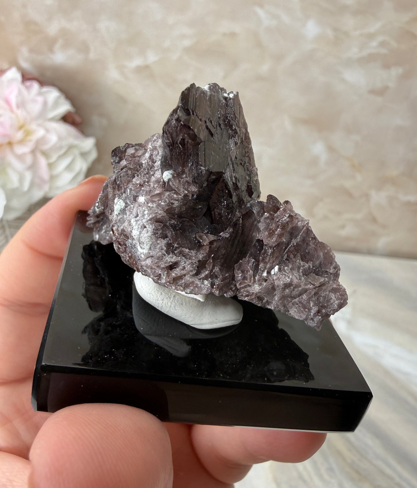 Axinite Cluster