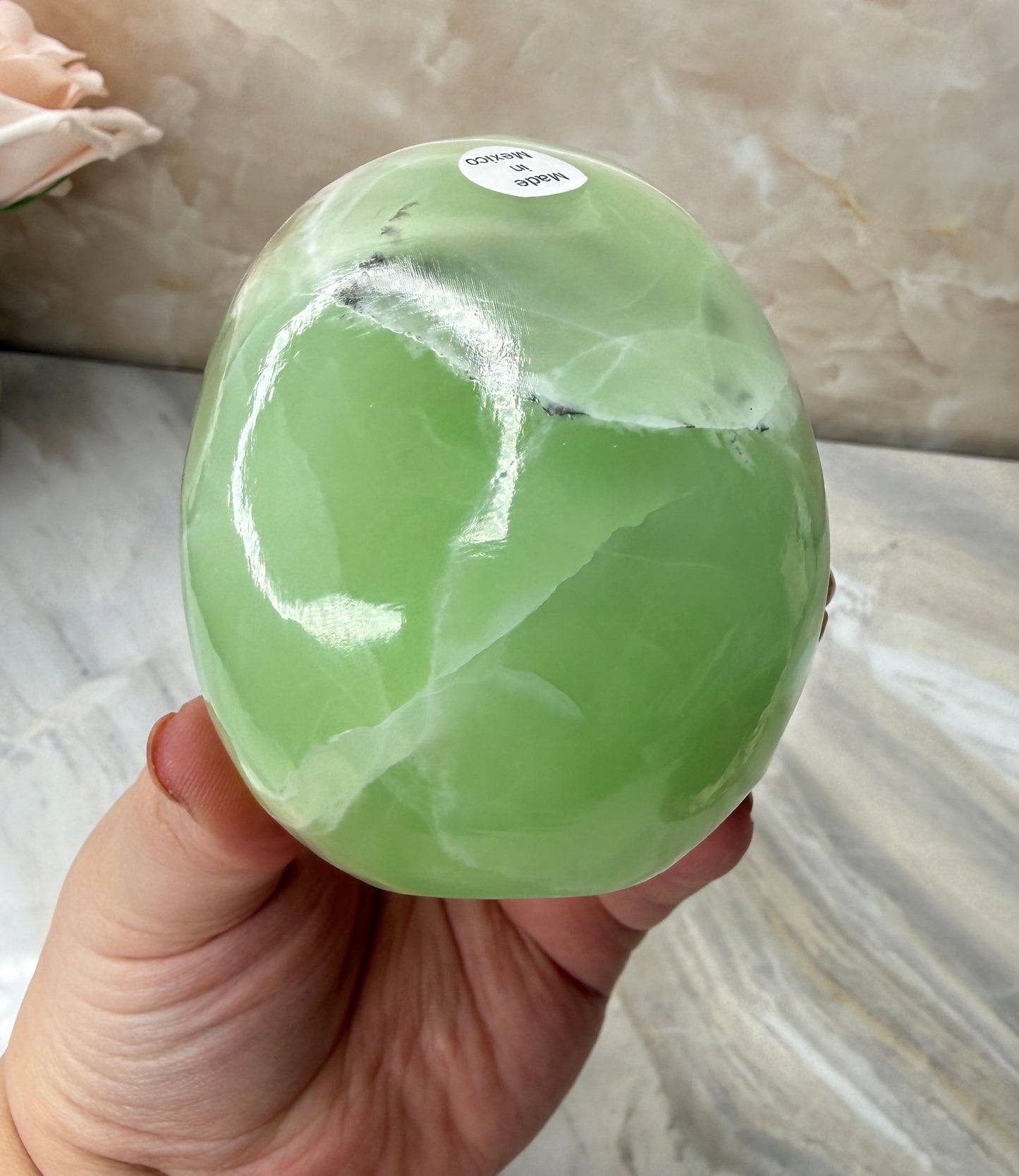 UV Reactive Green Calcite Skull