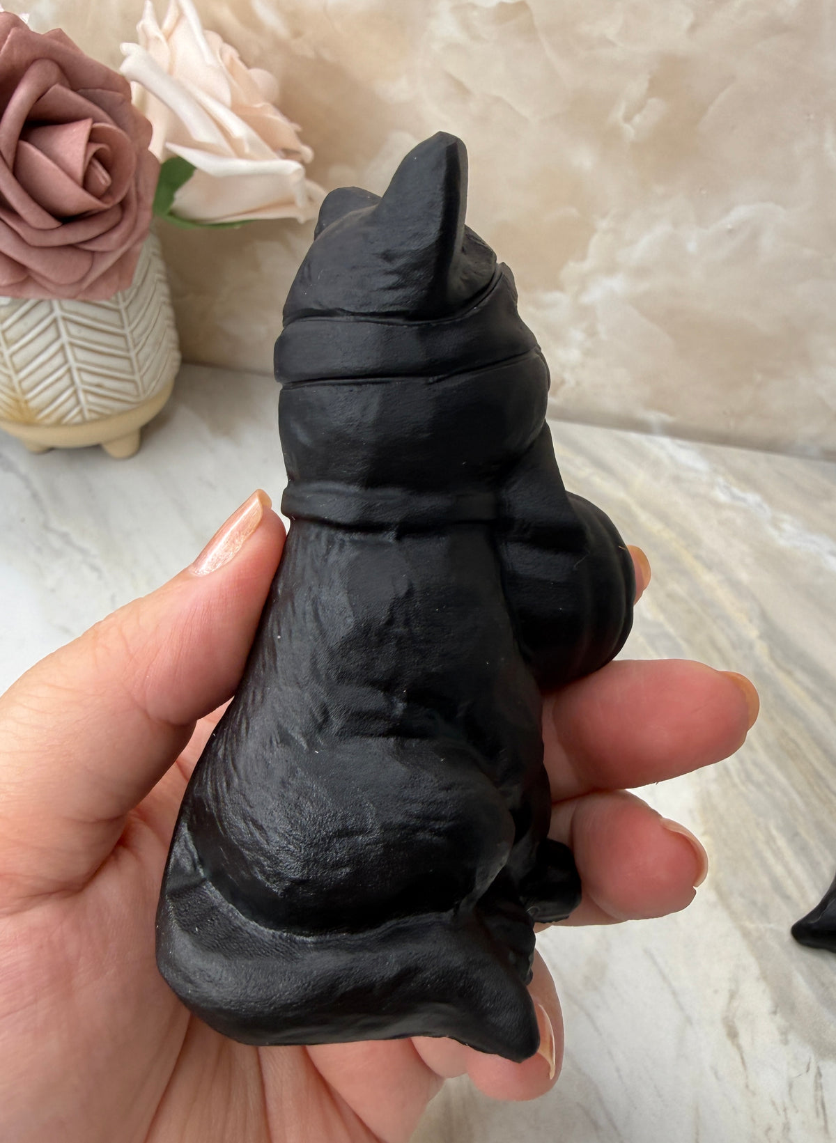 Obsidian Halloween Cat Carving
