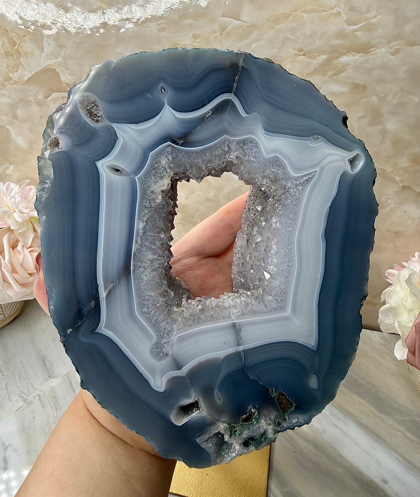 Agate Portal on Stand