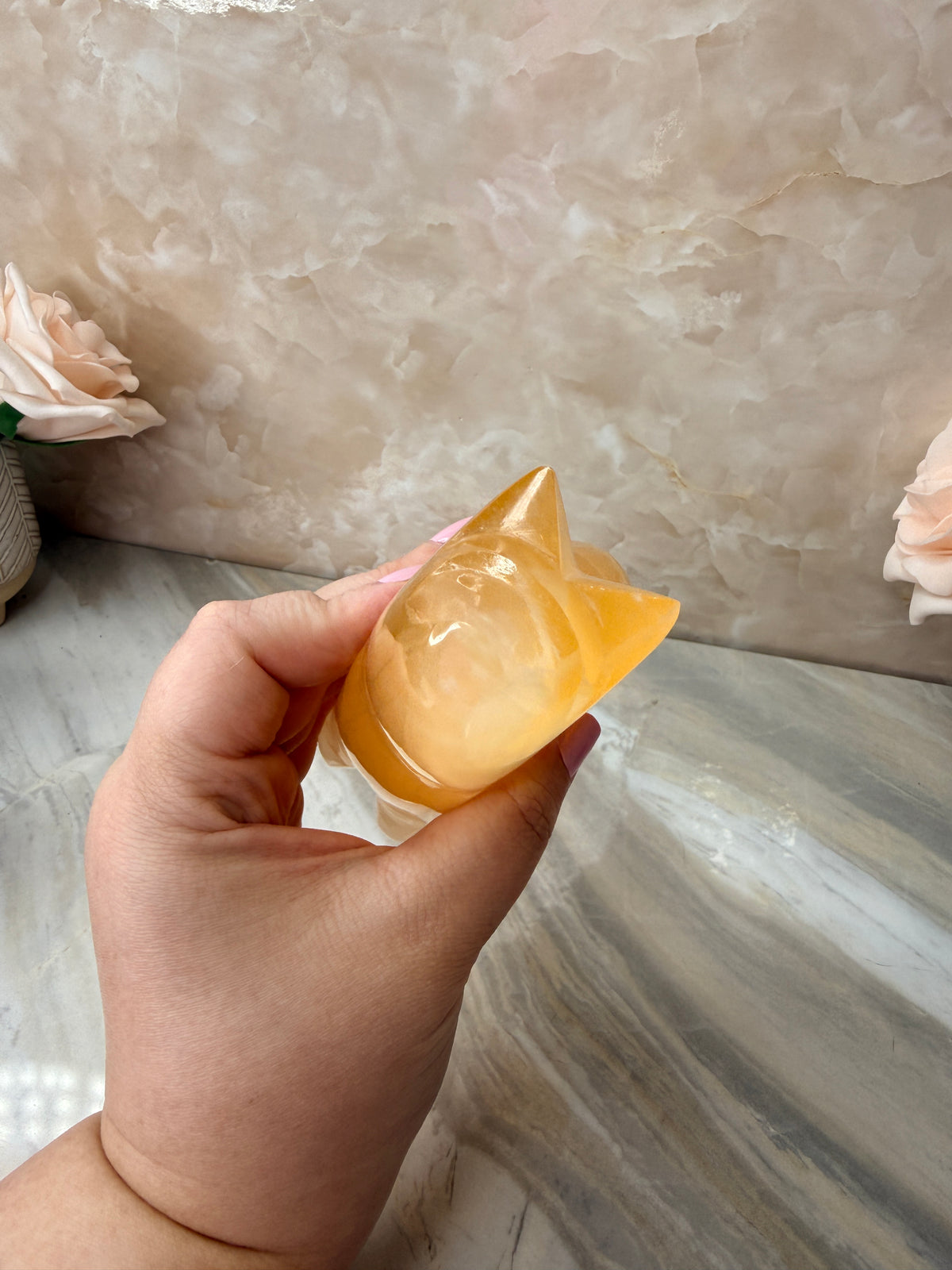 Honeycomb Calcite Wolf Carving