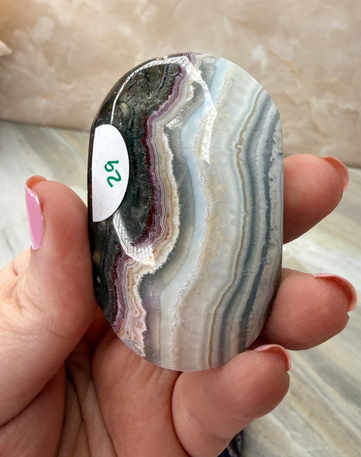 Lace Agate Palmstone