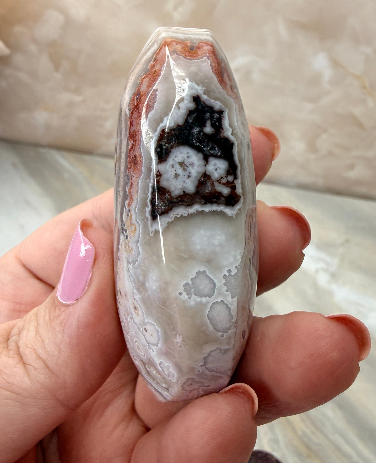 Lace Agate Palmstone