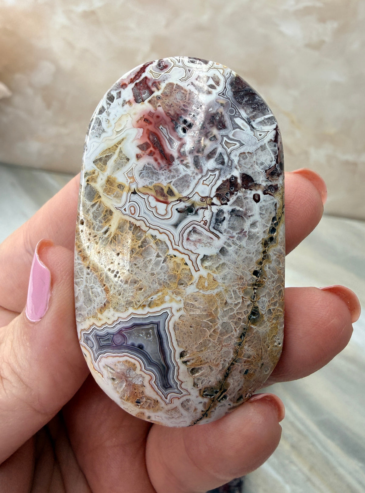 Lace Agate Palmstone