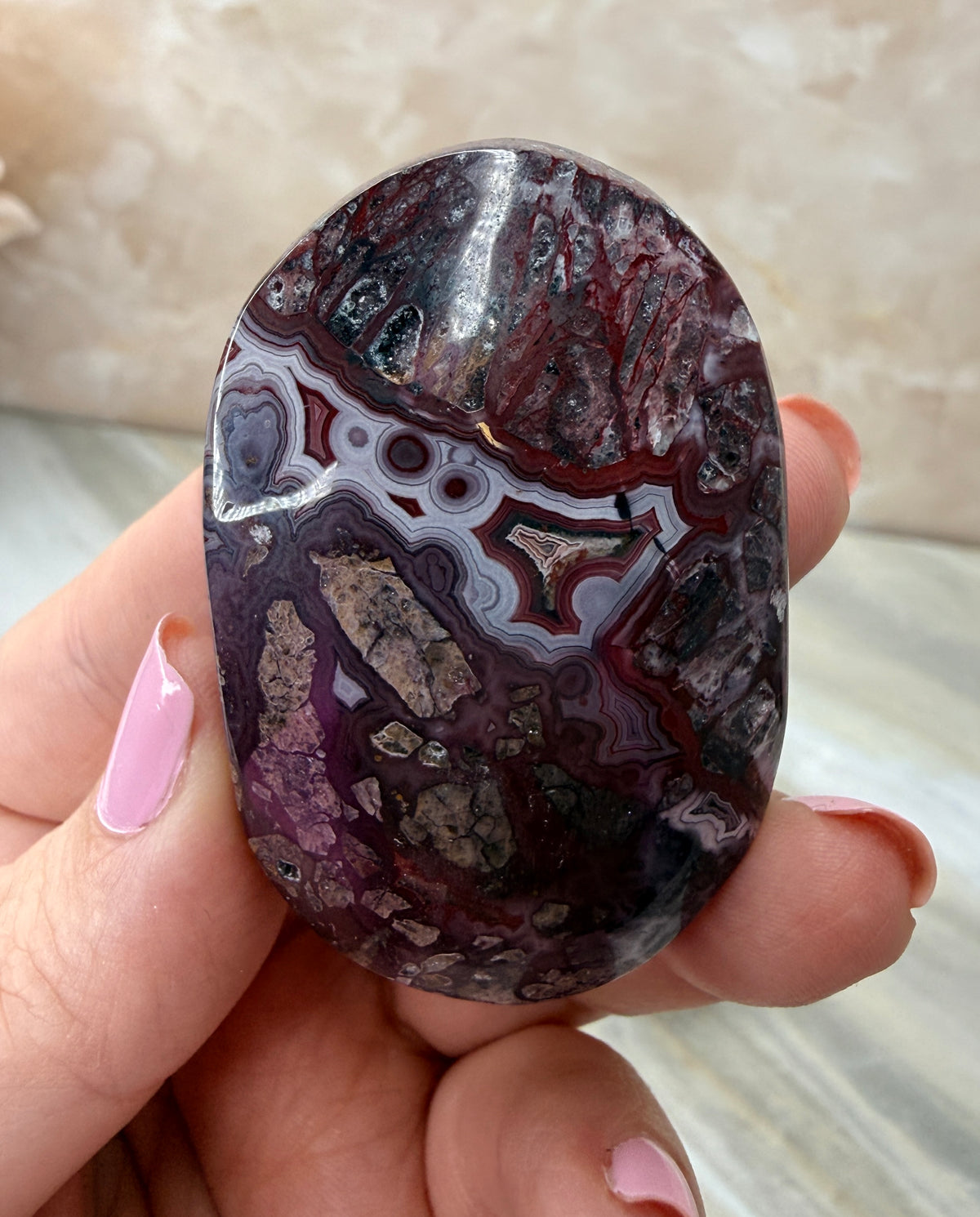 Lace Agate Palmstone